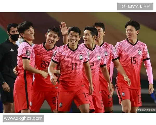 足球明星展现惊人技巧肚子放球瞬间引发全场惊叹与欢呼